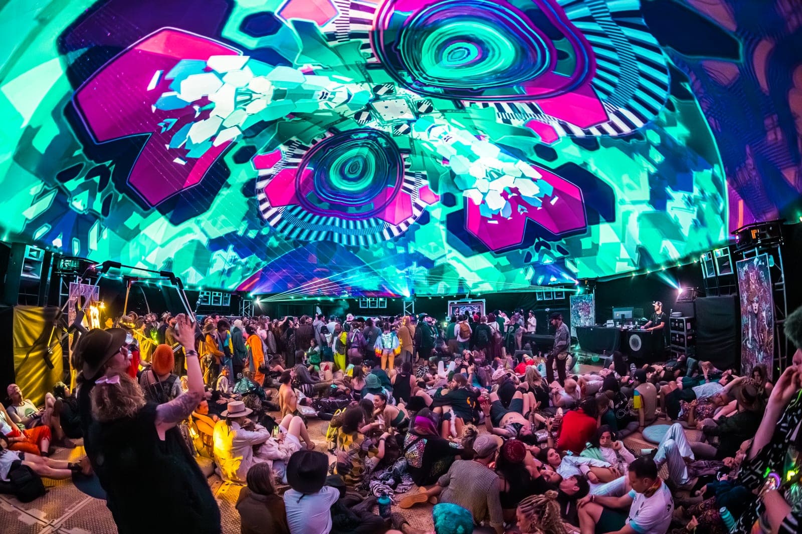 Large-scale visionary art installation